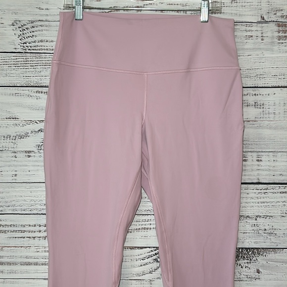 Lululemon Align High-Rise Pant 28"
Pink Peony Size 14 - Picture 7 of 16